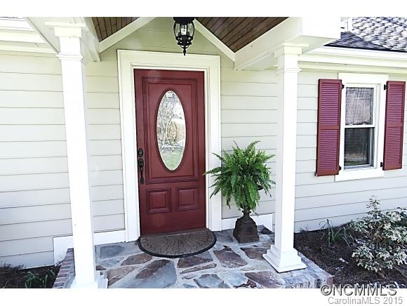 625 Monte Vista Road Candler, NC 28715 - Photo 2 of 24 Gallery Image 2