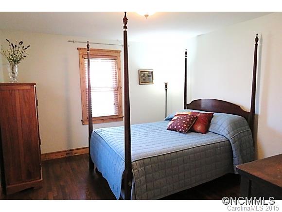 625 Monte Vista Road Candler, NC 28715 - Photo 13 of 24 Gallery Image 13