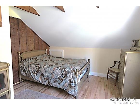 625 Monte Vista Road Candler, NC 28715 - Photo 16 of 24 Gallery Image 16