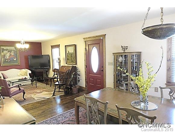 625 Monte Vista Road Candler, NC 28715 - Photo 3 of 24 Gallery Image 3