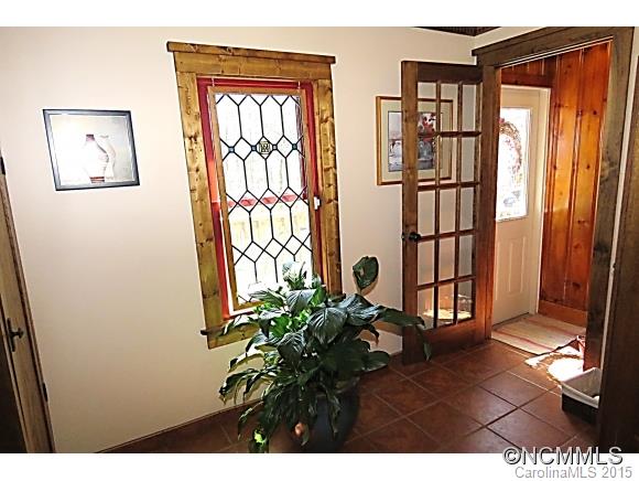 625 Monte Vista Road Candler, NC 28715 - Photo 6 of 24 Gallery Image 6