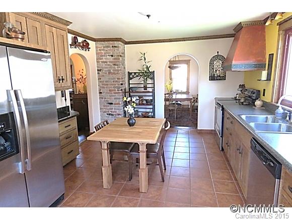 625 Monte Vista Road Candler, NC 28715 - Photo 7 of 24 Gallery Image 7