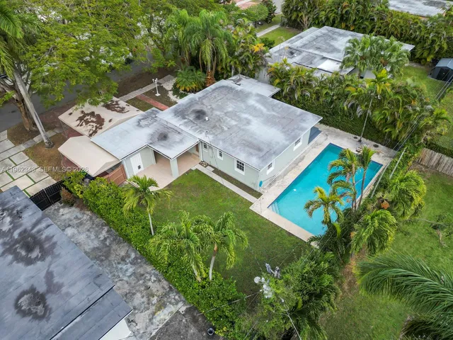 $5,500 | 5940 Southwest 47th Street, Miami, FL 33155