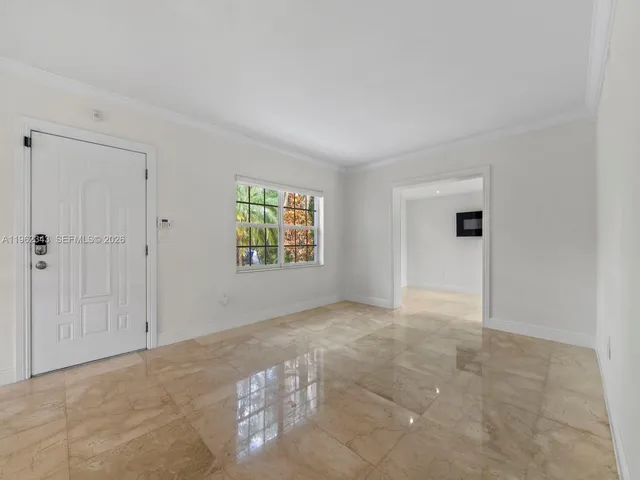 $5,500 | 5940 Southwest 47th Street, Miami, FL 33155