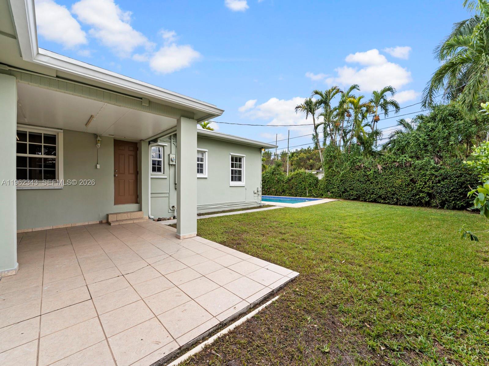 5940 Southwest 47th Street Miami, FL 33155 - Photo 47 of 53