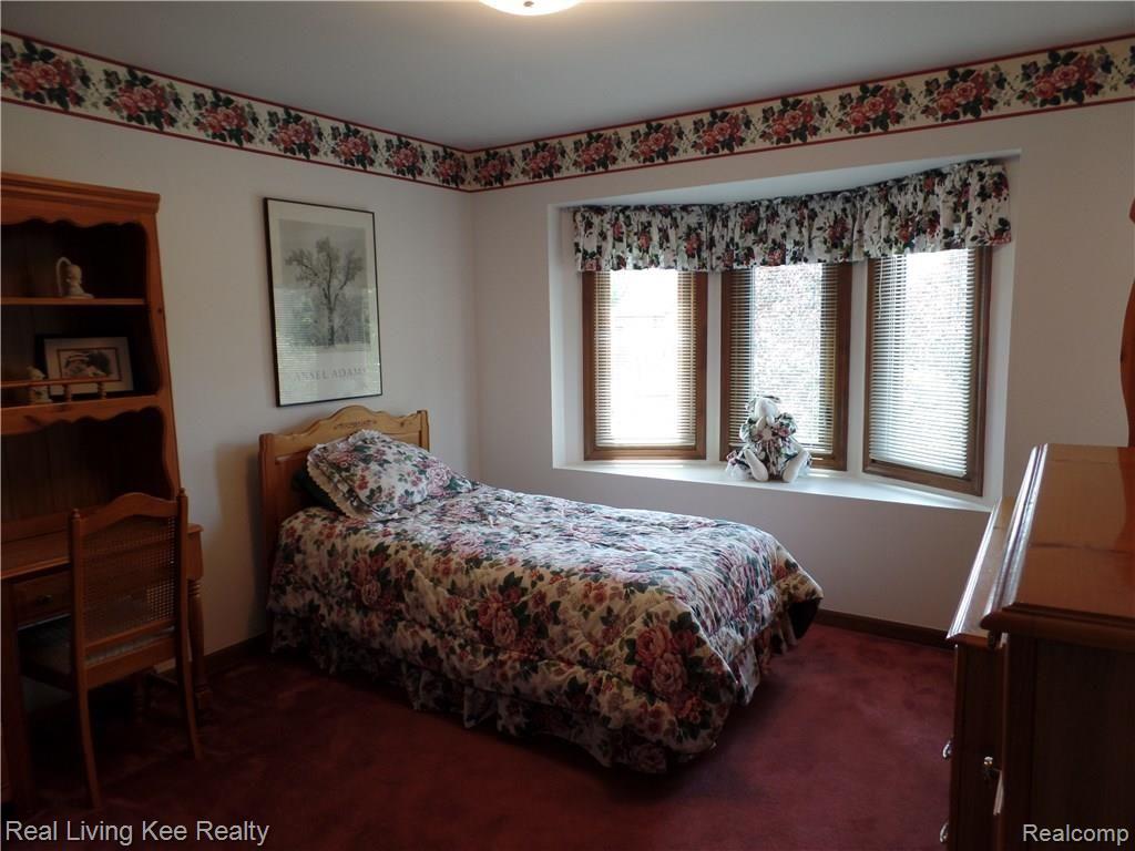 1810 Snowden Circle Rochester Hills, MI 48306 - Photo 34 of 46