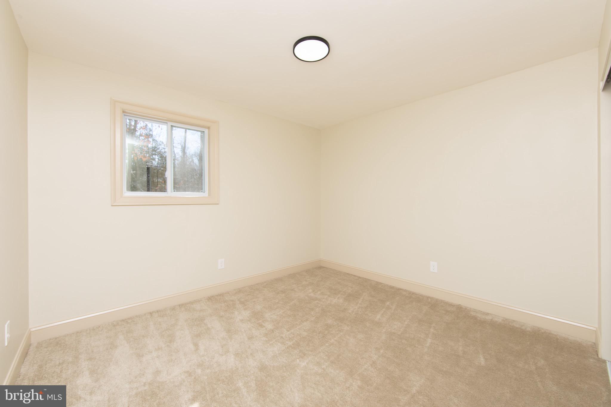 8 Thomas Road Voorhees, NJ 08043 - Photo 21 of 51 Bedroom 3