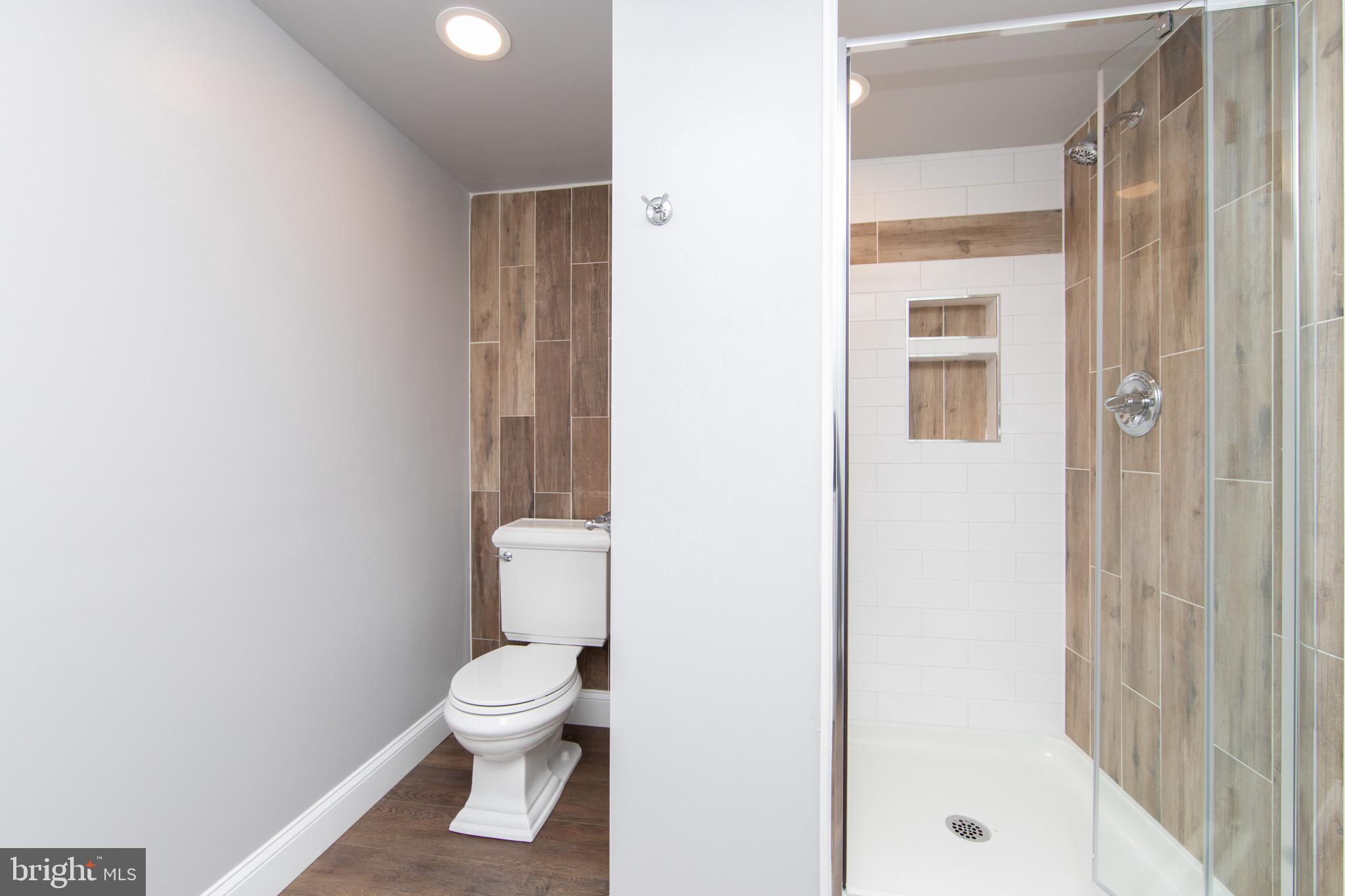 8 Thomas Road Voorhees, NJ 08043 - Photo 33 of 51 Bathroom