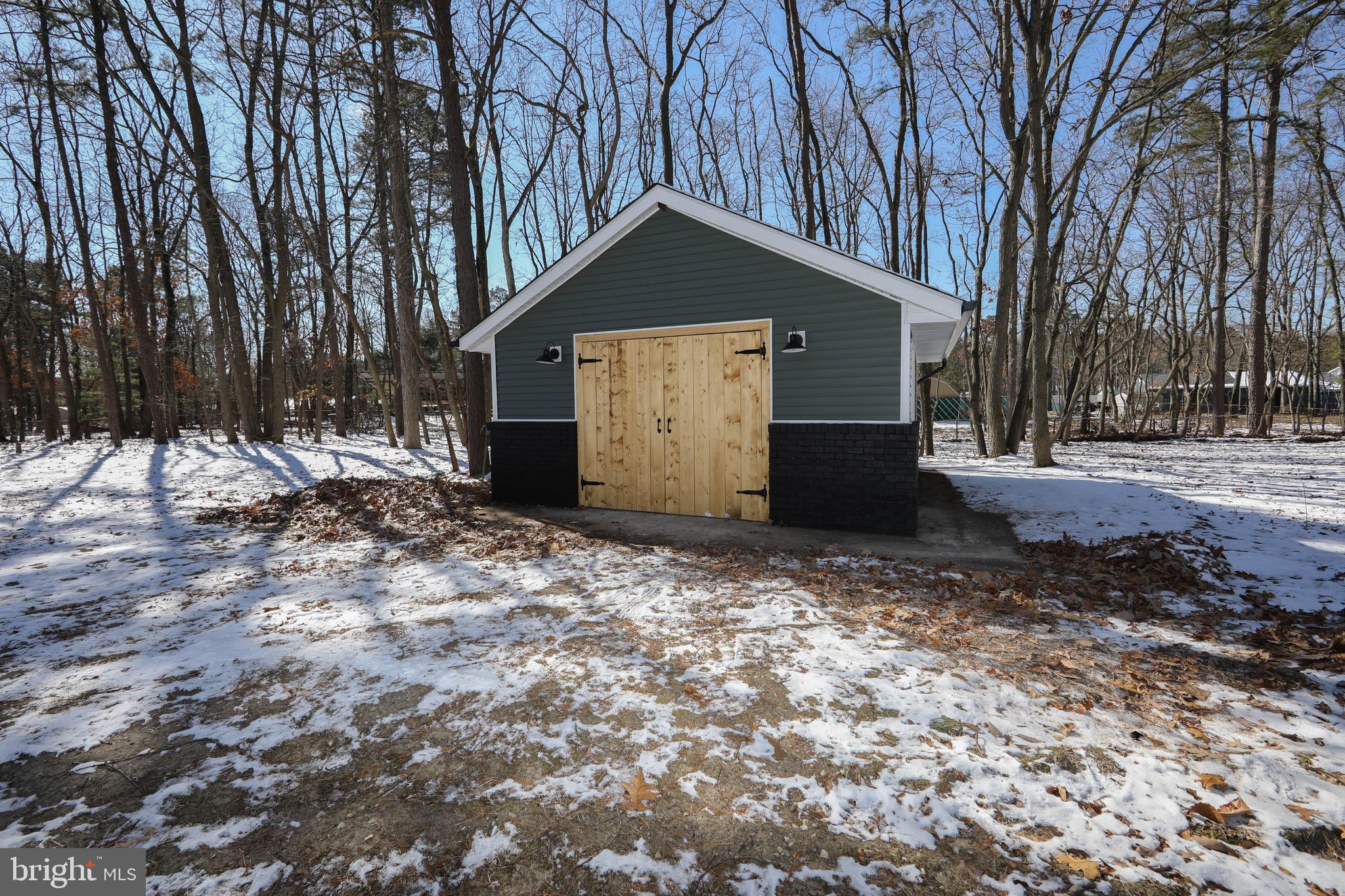 8 Thomas Road Voorhees, NJ 08043 - Photo 46 of 51 Garage