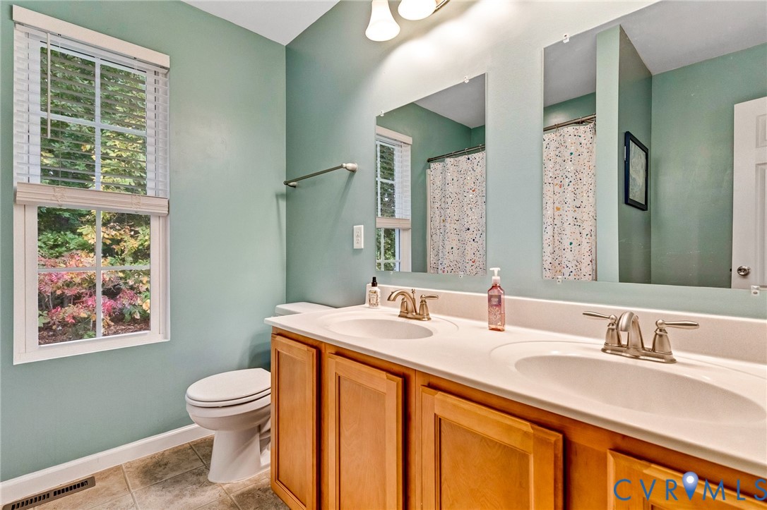 205 Clinton Drive Ruther Glen, VA 22546 - Photo 28 of 44