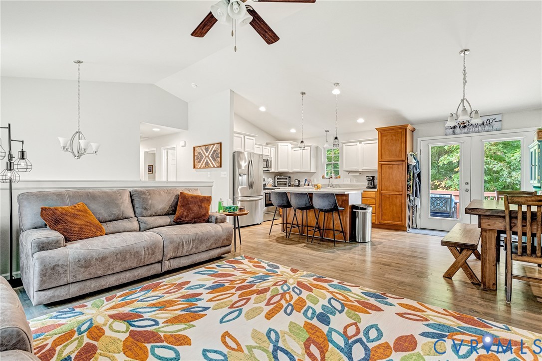 205 Clinton Drive Ruther Glen, VA 22546 - Photo 8 of 44