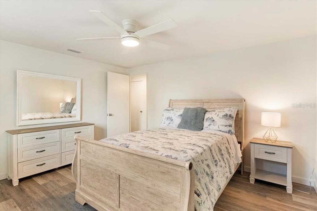 1160 Olympia Road Venice, FL 34293 - Photo 14 of 27 Gallery Image 14