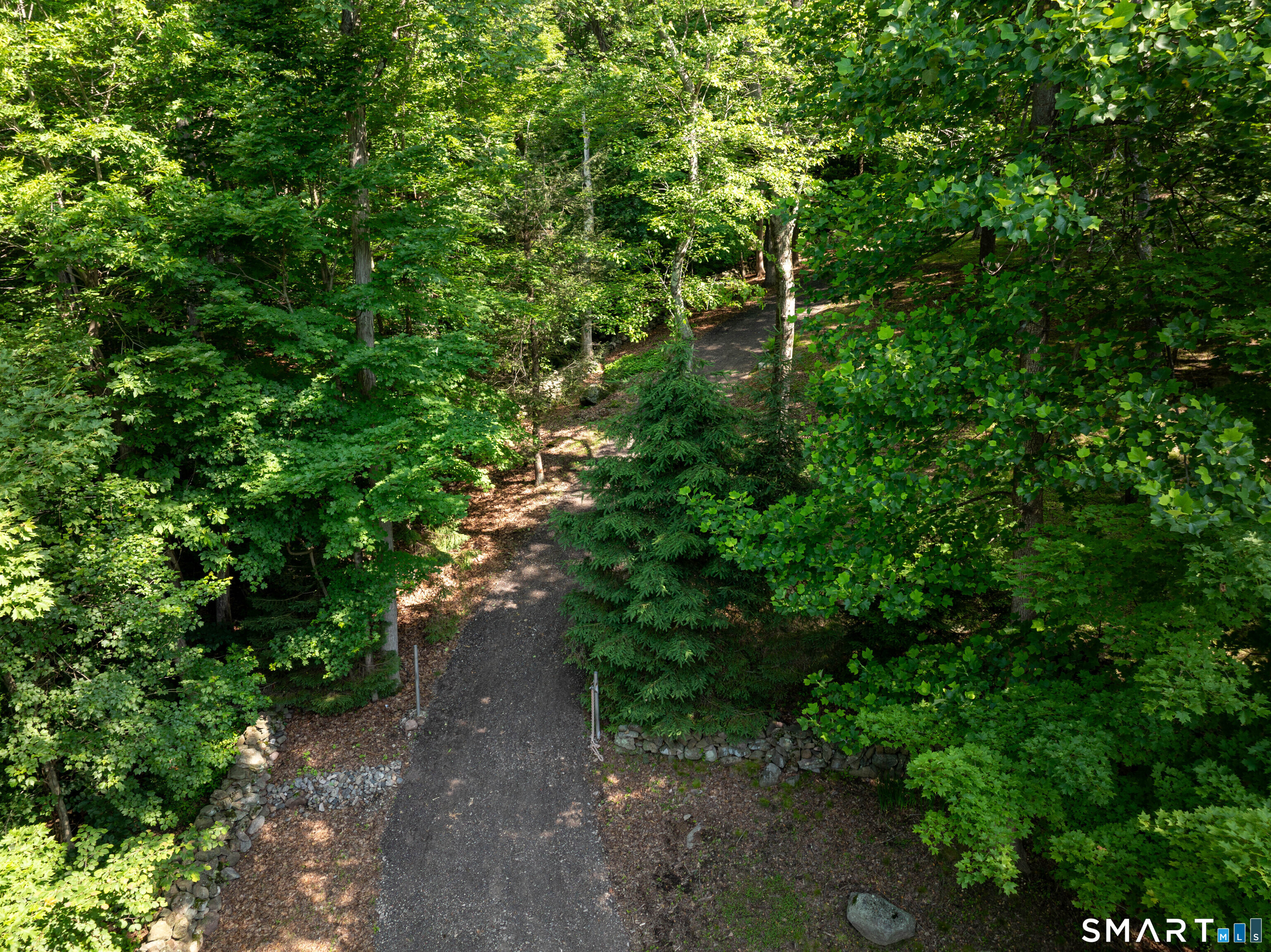 81 Mountain Road Prospect, CT 06712 - Photo 12 of 23