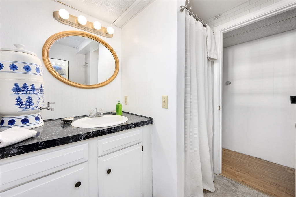 60 Linden Lane Barnstable, MA 02655 - Photo 16 of 23
