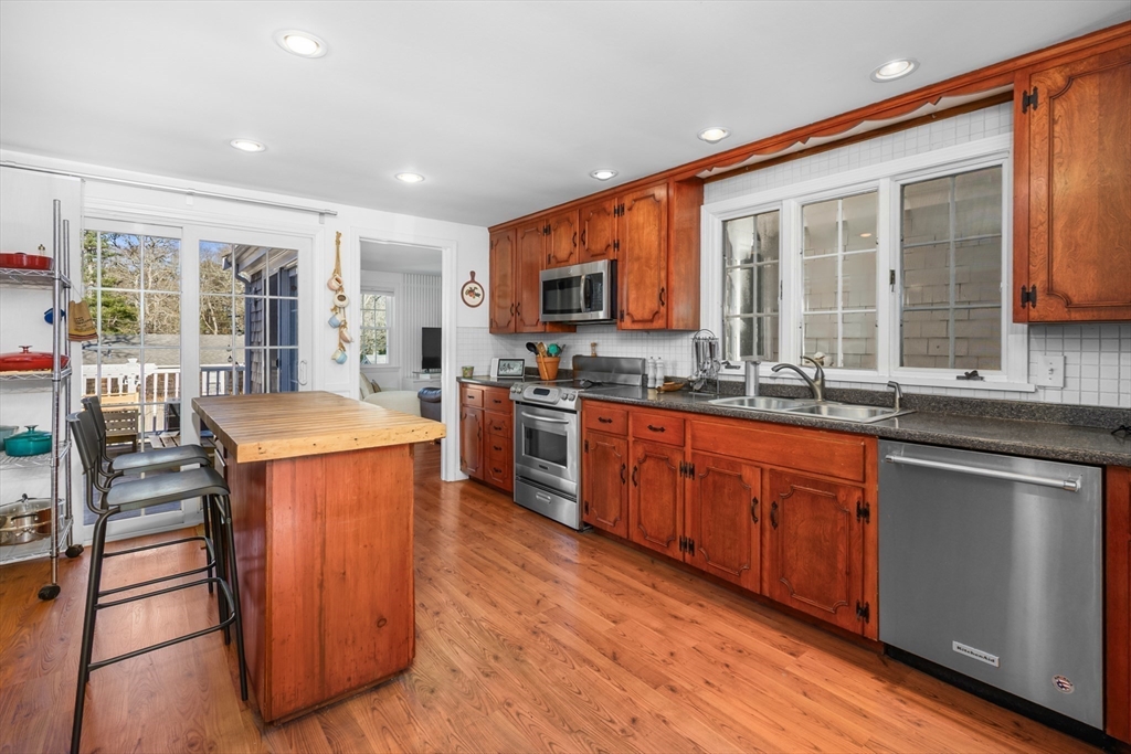 60 Linden Lane Barnstable, MA 02655 - Photo 5 of 23
