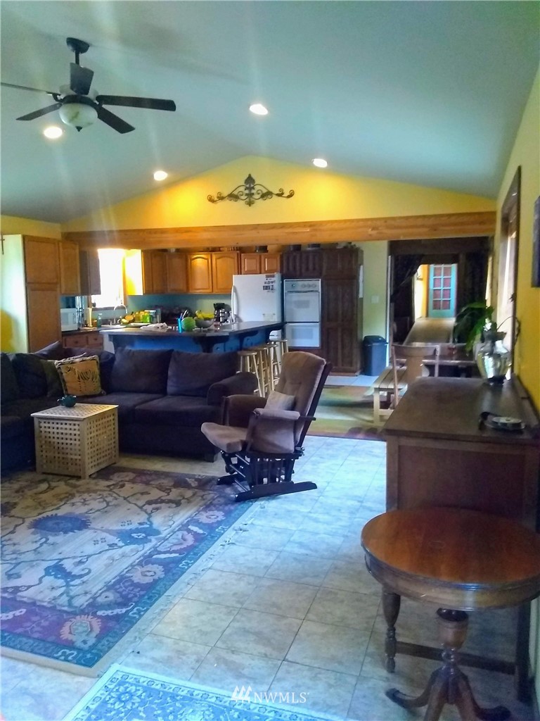 109 South Union Road Elma, WA 98541 - Photo 3 of 20