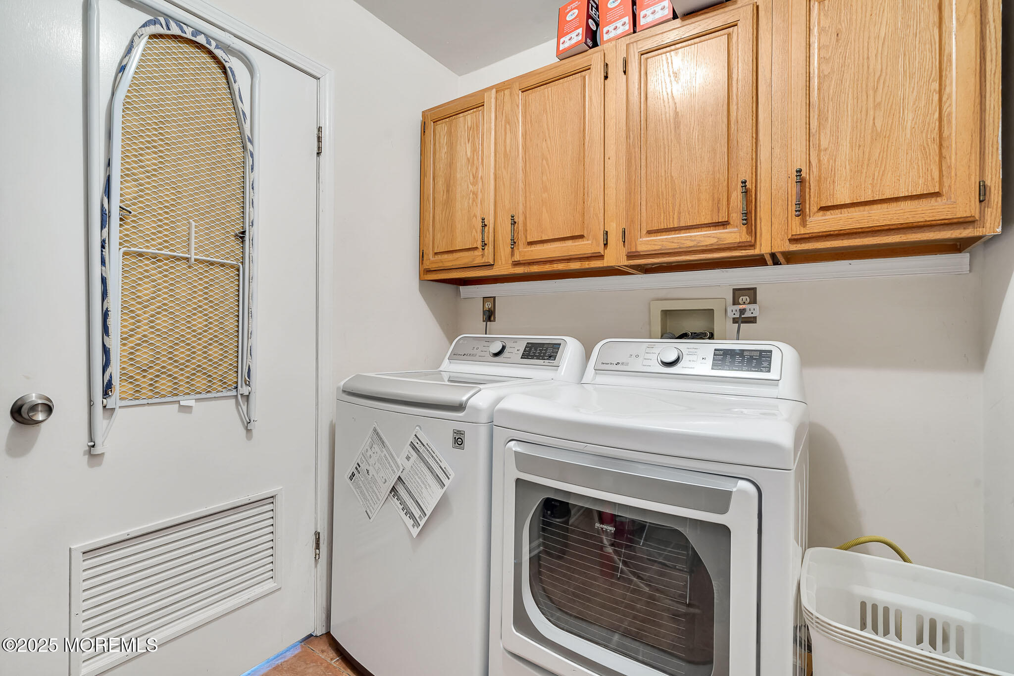 22 A Bedle Road Hazlet, NJ 07730 - Photo 13 of 32 a utility room with dryer and washer