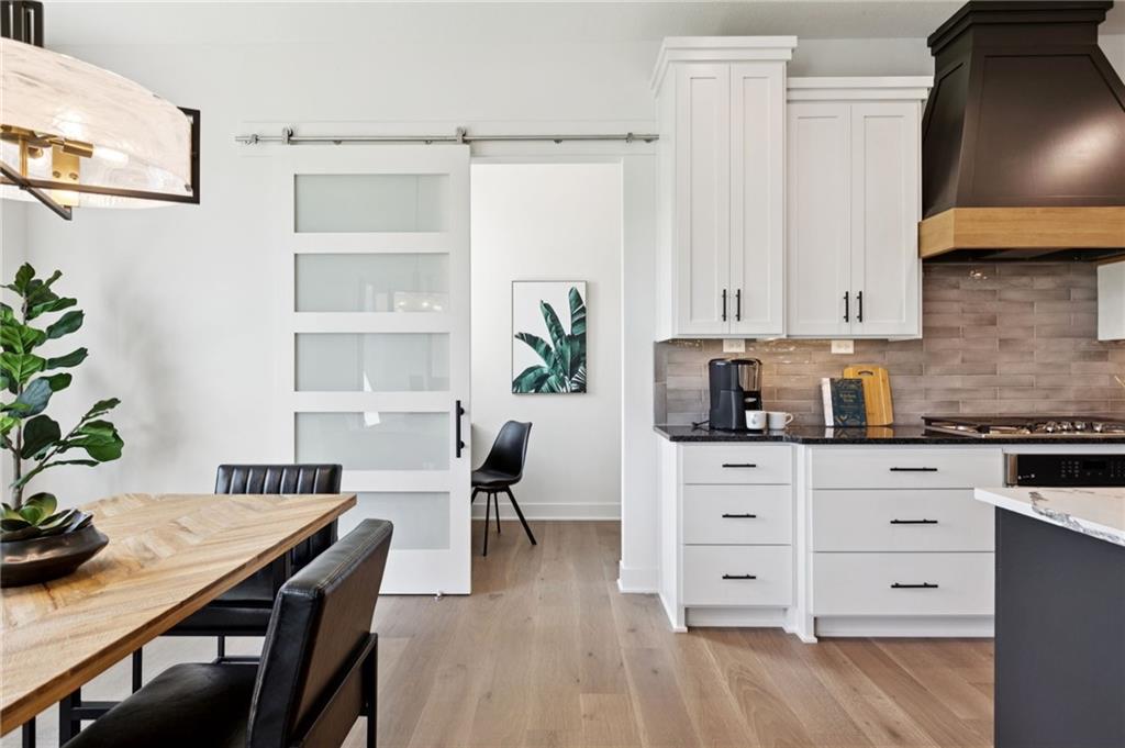 11463 South Aurora Street Olathe, KS 66061 - Photo 18 of 51