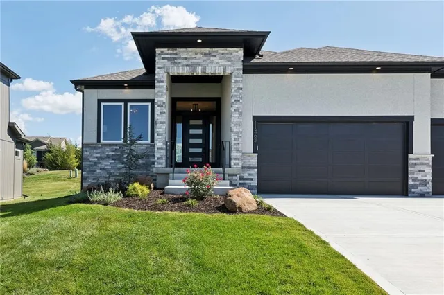 $809,830 | 11463 South Aurora Street, Olathe, KS 66061