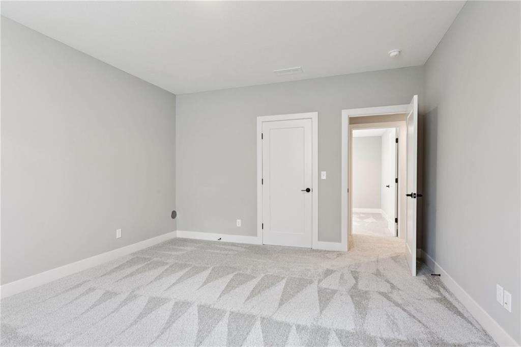 11463 South Aurora Street Olathe, KS 66061 - Photo 43 of 51