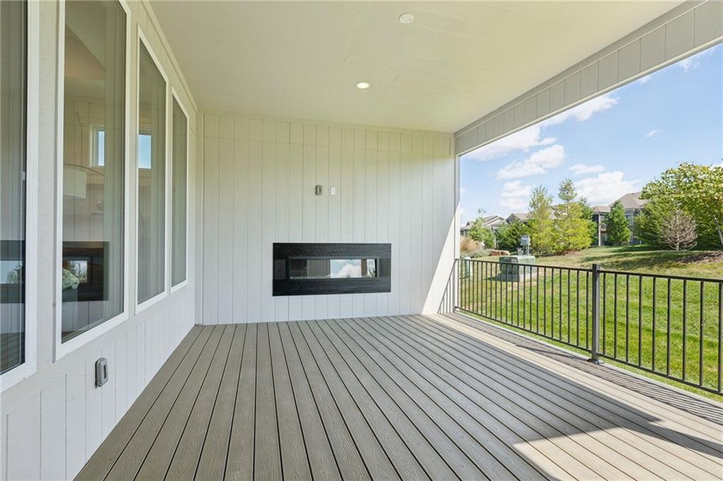 11463 South Aurora Street Olathe, KS 66061 - Photo 48 of 51