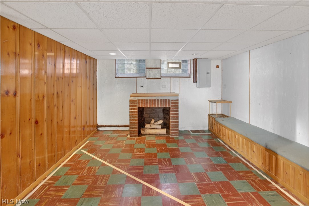 1516 Sunview Road Cleveland, OH 44124 - Photo 23 of 37 Gallery Image 23