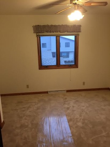 250 Circlegate Road, Unit 250 New Lenox, IL 60451 - Photo 17 of 25 a view of a small space