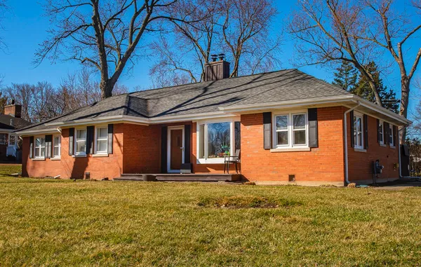 $475,000 | 5536 Howard Avenue, La Grange, IL 60525