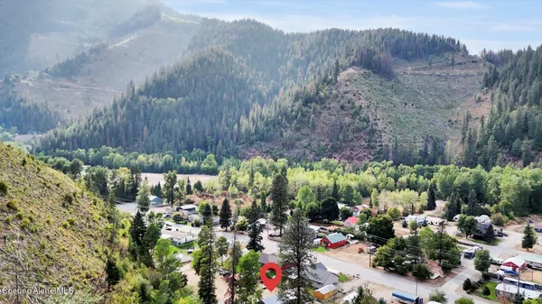 $84,900 | 86 East Circle Drive, Kellogg, ID 83837