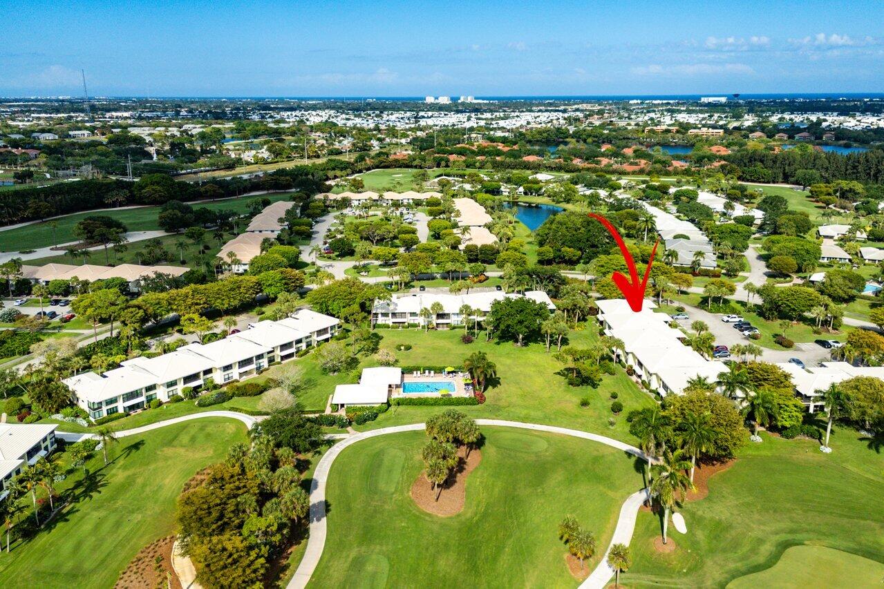 3677 Quail Ridge Drive, Unit BOBWHITE B Boynton Beach, FL 33436 - Photo 34 of 47 a view of a city