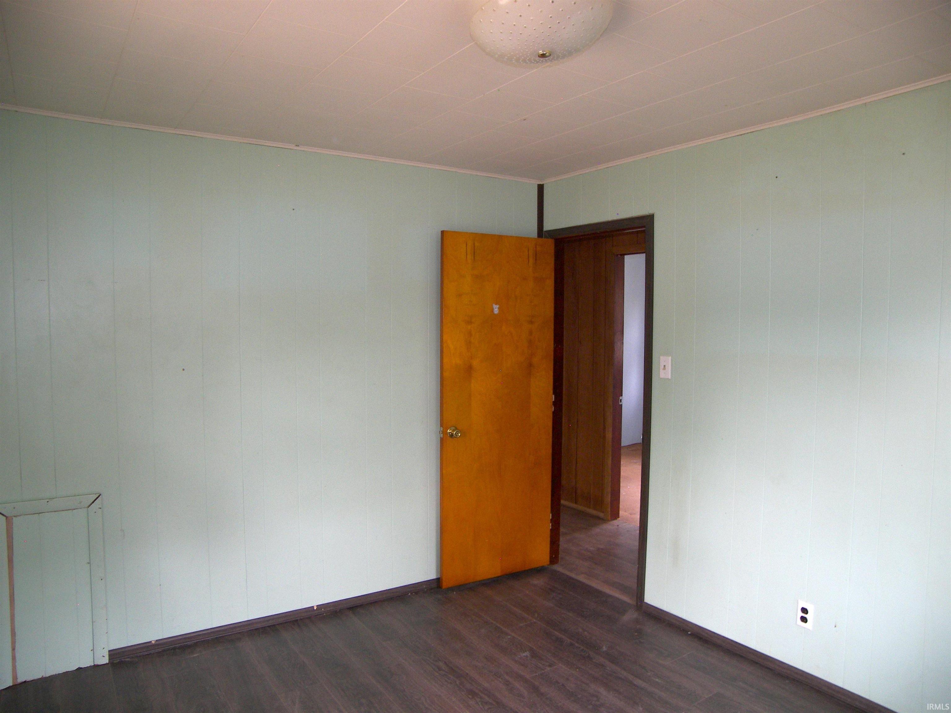 2107 Ball Court Rochester, IN 46975 - Photo 23 of 36