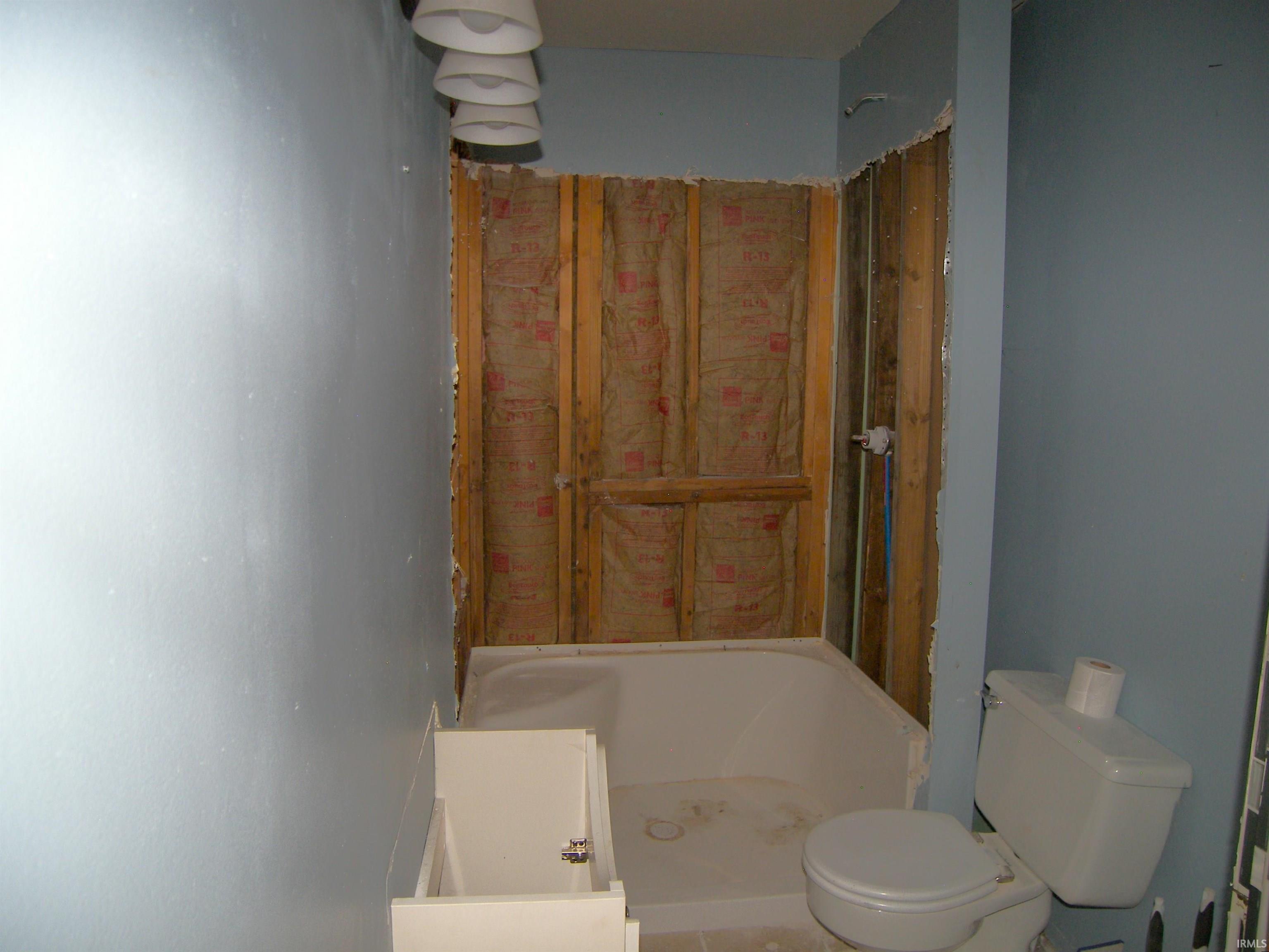 2107 Ball Court Rochester, IN 46975 - Photo 24 of 36