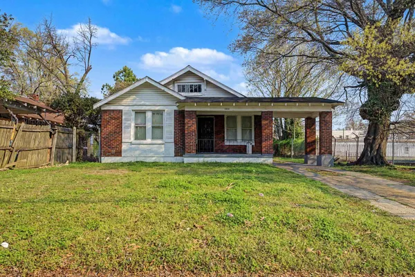 $95,000 | 3014 Spottswood Avenue, Memphis, TN 38111
