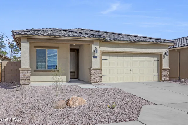 $373,900 | 10311 North 115th Avenue, Youngtown, AZ 85363