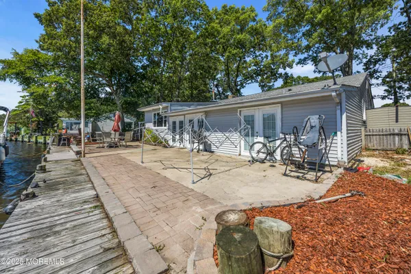 $649,900 | 635 Oakwood Drive, Forked River, NJ 08731