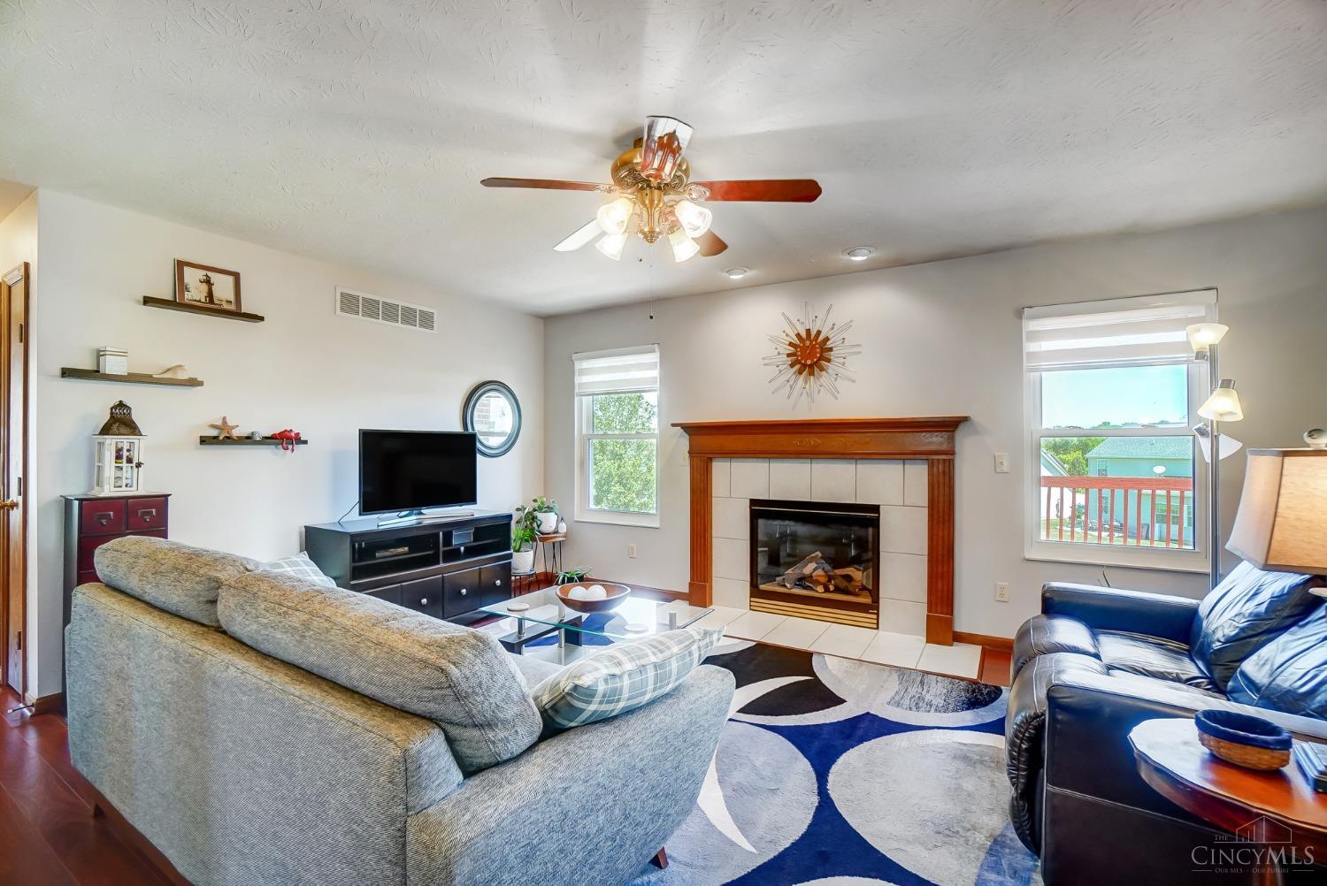 2878 Rochester Avenue Hamilton, OH 45011 - Photo 2 of 27 Gallery Image 2