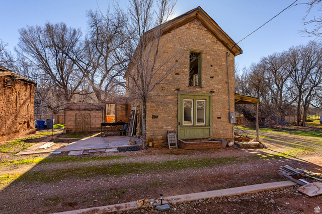 83 West 100 South Virgin, UT 84779 - Photo 4 of 35 Rear view of house