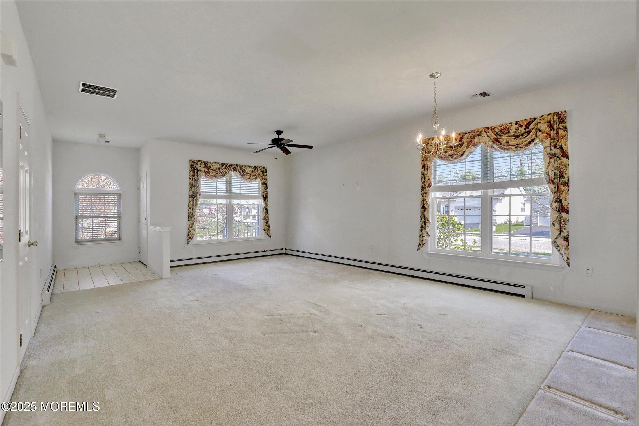 1 Wordsworth Road Brick, NJ 08724 - Photo 10 of 37 12-Family and Living Room