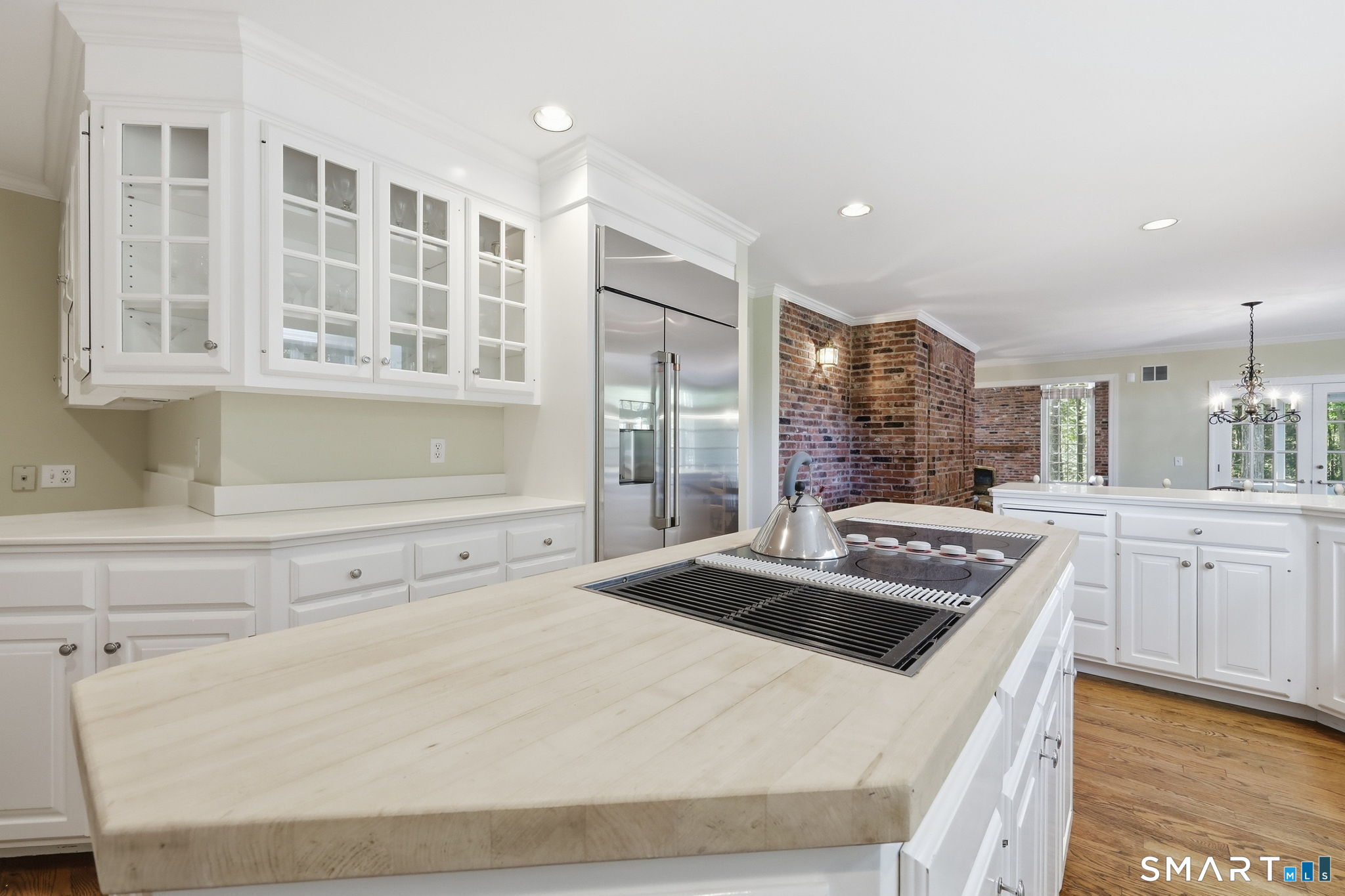 45 Longview Road Avon, CT 06001 - Photo 13 of 39 Gallery Image 13