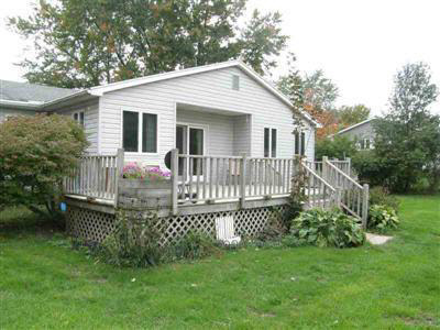 11122 Coldwater Road Flushing, MI 48433 - Photo 4 of 15 20199204-3.JPG