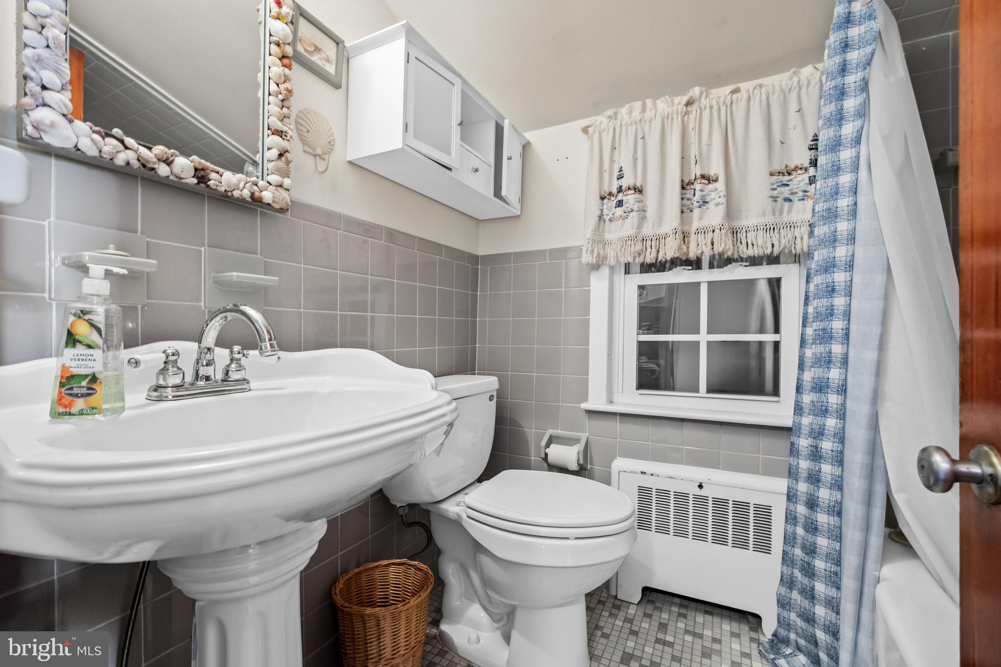 57 South Terrace Avenue Maple Shade, NJ 08052 - Photo 23 of 40