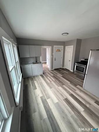 $2,000 | 89 Birch Street, Manchester, CT 06040