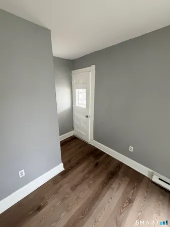 $2,000 | 89 Birch Street, Manchester, CT 06040