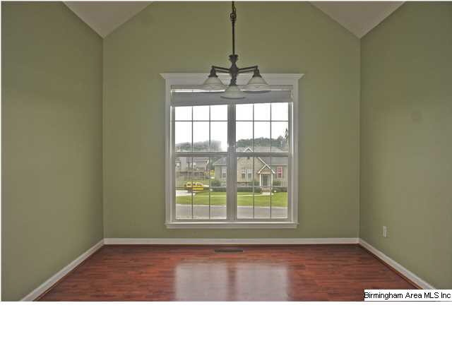 285 Maple Crest Odenville, AL 35120 - Photo 9 of 32