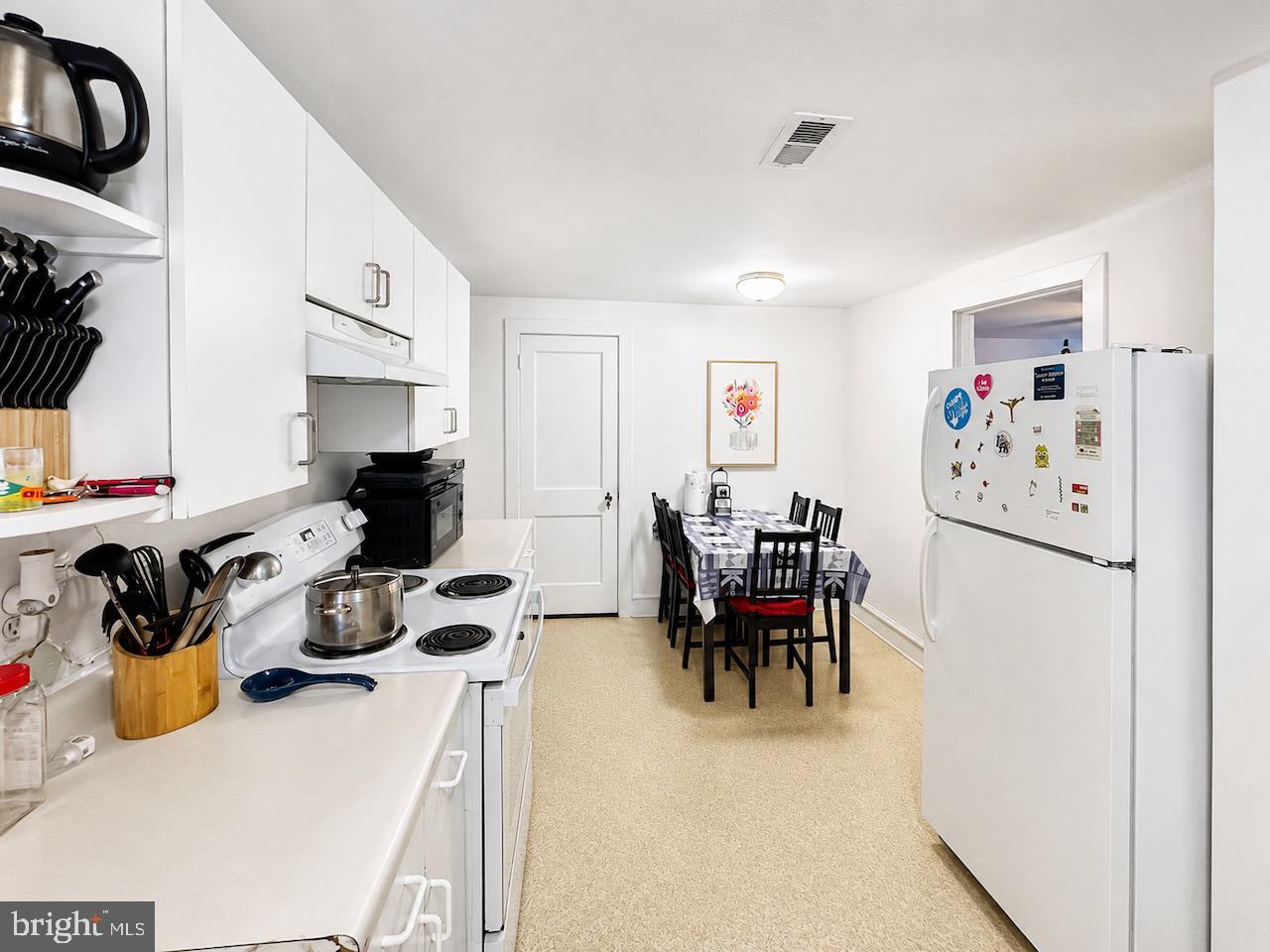 2250 Boyd Road Huntingdon Valley, PA 19006 - Photo 29 of 54 Gallery Image 29