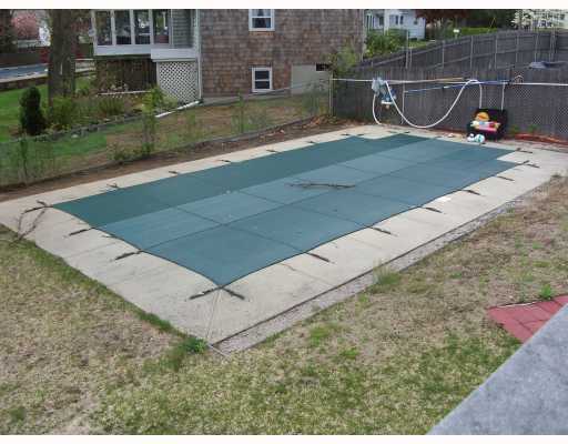 Swimming Pool/Hot Tub/Sauna.