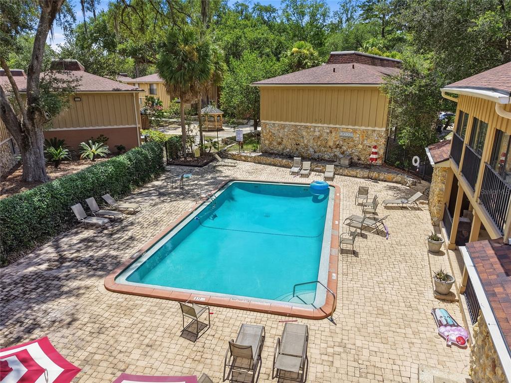 507 Northwest 39th Road, Unit 301 Gainesville, FL 32607 - Photo 8 of 34