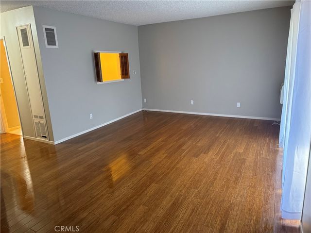 $2,450 | 1755 North Berendo Street, Unit 7, Los Angeles, CA 90027