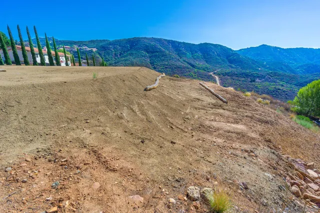 $850,000 | 26421 Sky Drive, Escondido, CA 92026