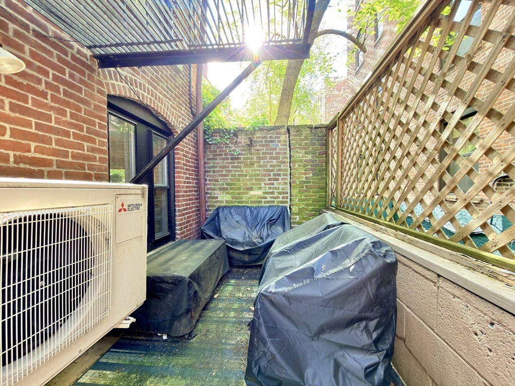 41 Pinckney Street, Unit B Boston, MA 02114 - Photo 26 of 31 a view of porch with seating space